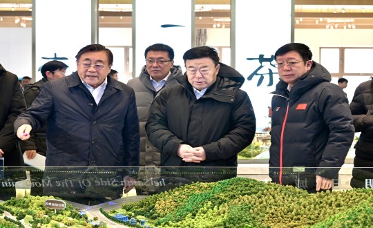 2024年1月4日，市委書記張恩惠一行蒞臨國信集團走訪調(diào)研_副本.jpg